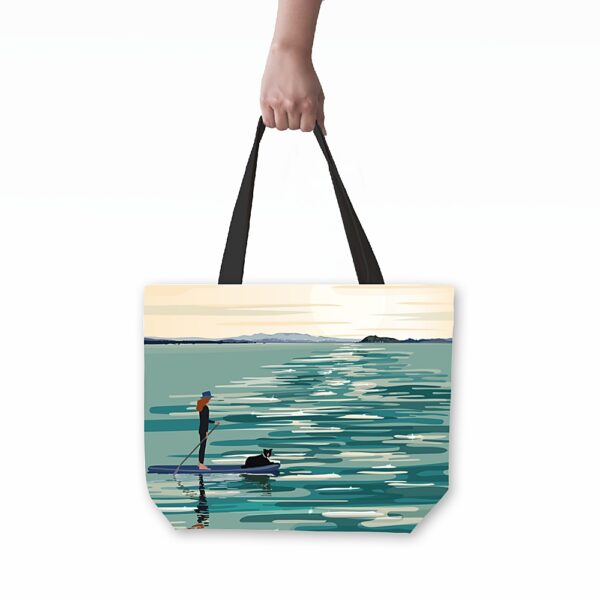 Paddling at Longniddry tote bag by helen wyllile